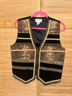 Vintage 90s Gantos tapestry suede black gold full zip up vest woman’s large boho